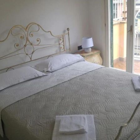 ヴェルナッツァCasa Carlaアパートメント エクステリア 写真