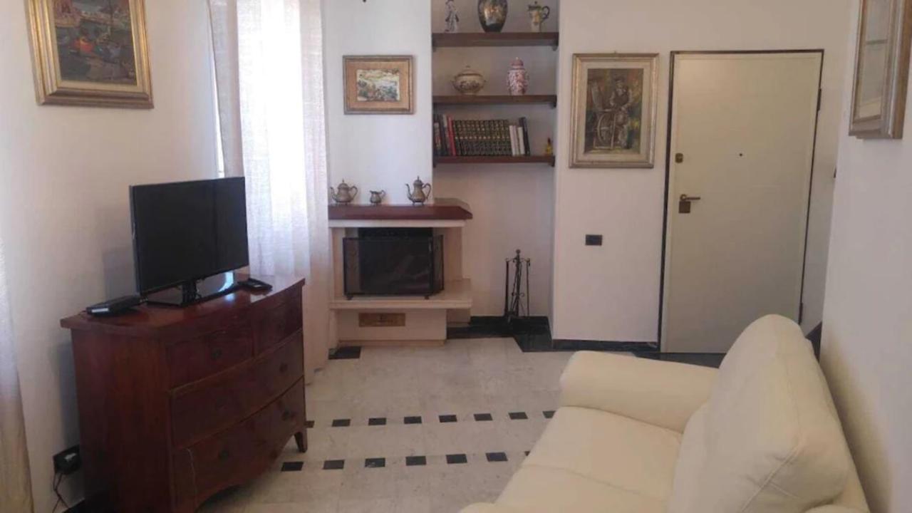 ヴェルナッツァCasa Carlaアパートメント エクステリア 写真
